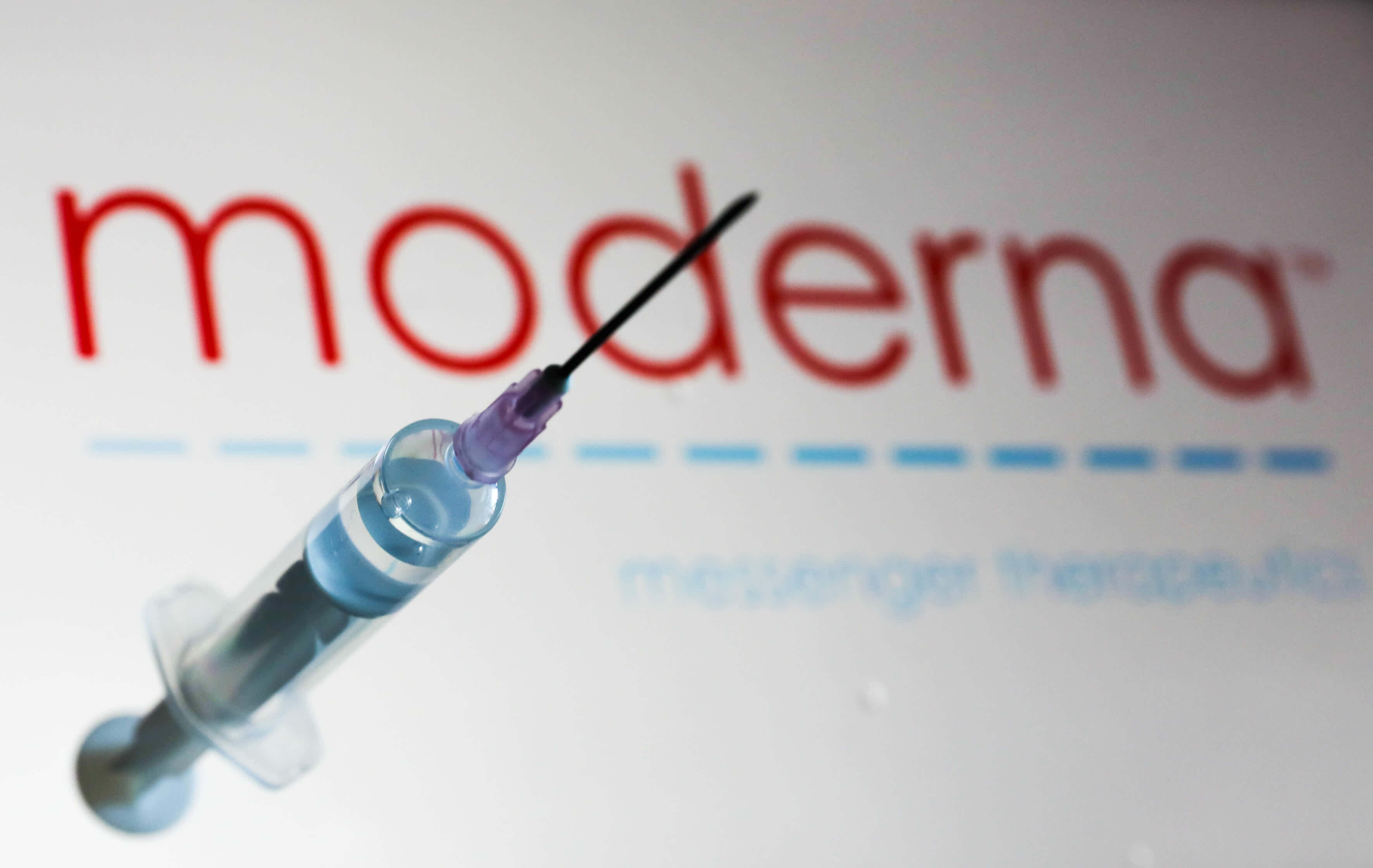 مدرنا آزمایشات انسانی واکسن HIV را آغاز کرد